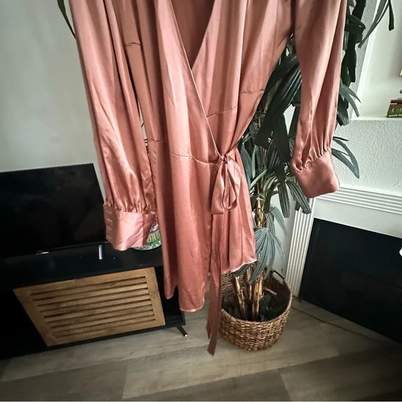 REFORMATION Silk Wrap Dress S - Picture 4 of 7